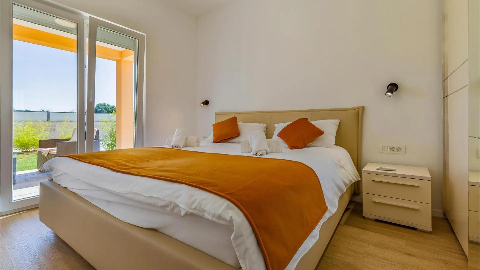 6 Bedroom Beautiful Home In Medulin 0*,  Croatia
